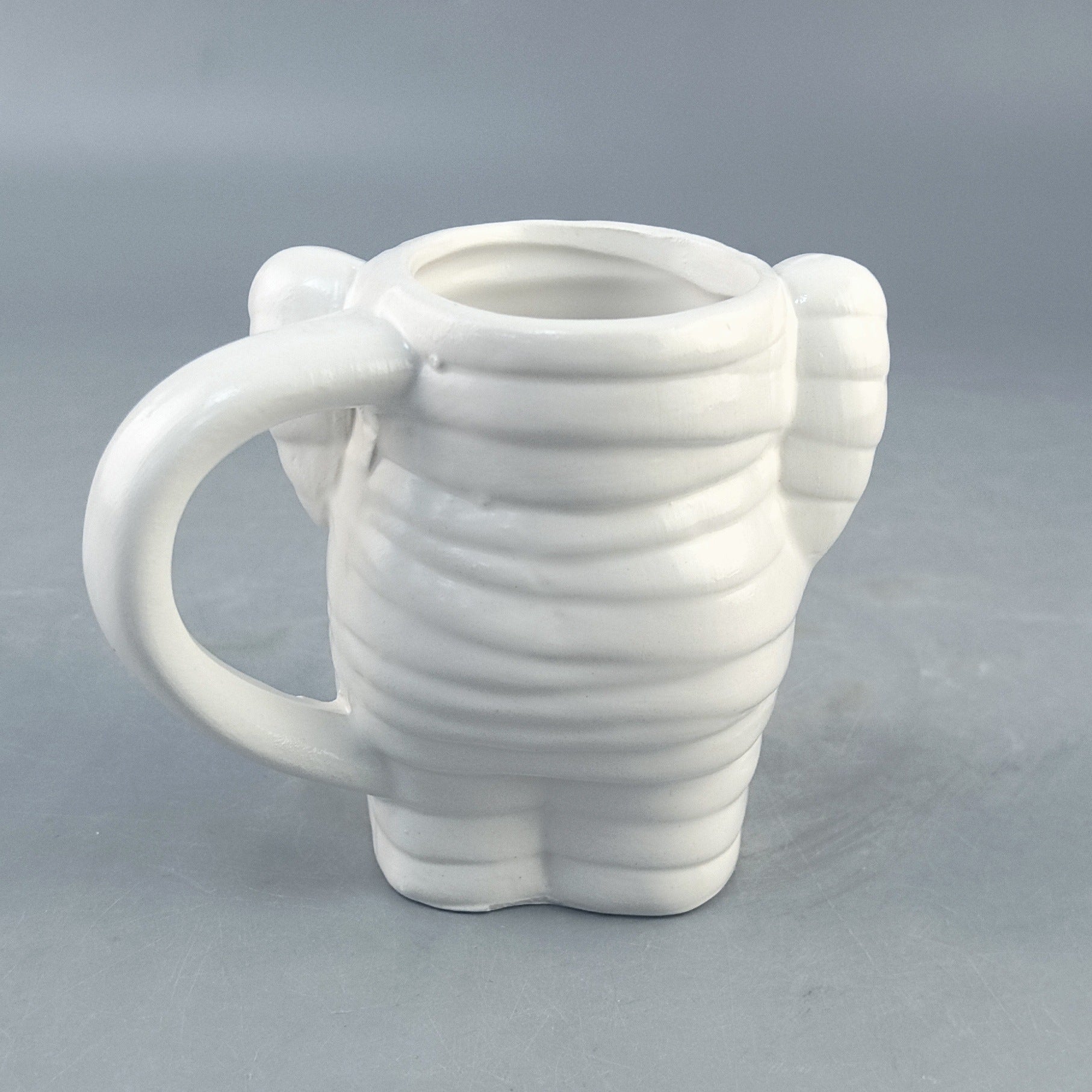 Tazza in ceramica a forma di fantasma mummia di Halloween