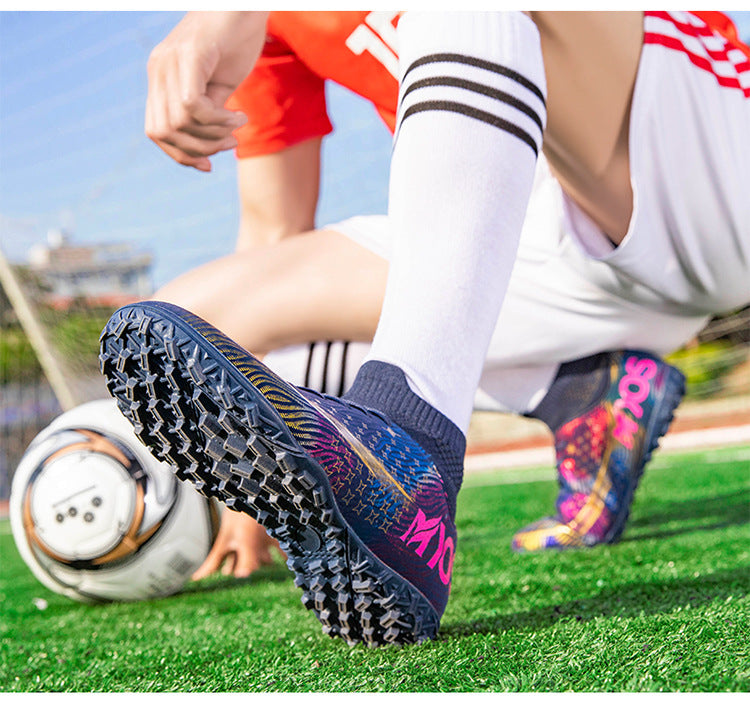 SkySprint Soccer Cleats – Lightweight Speed & Power Control